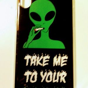I phone 6 Alien Stonner Case. (Gel Silicon)
